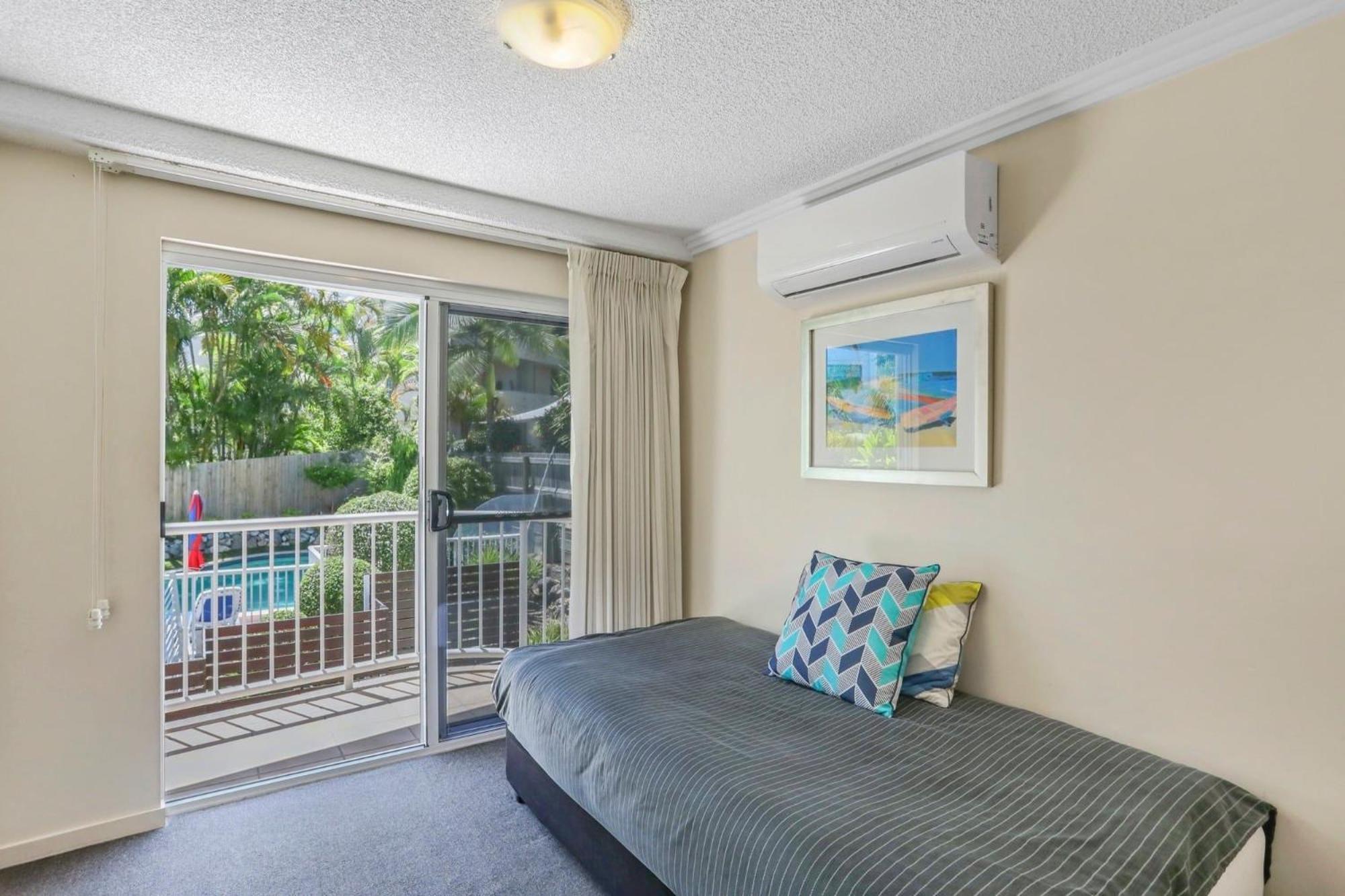 Ocean Vista On Alex Aparthotel Alexandra Headland Bagian luar foto
