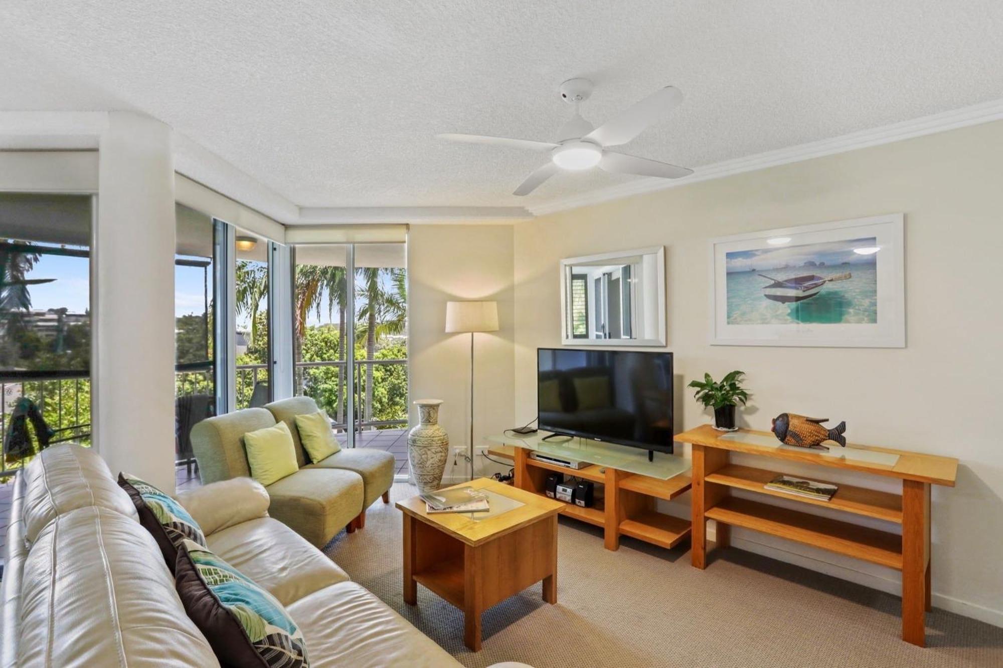 Ocean Vista On Alex Aparthotel Alexandra Headland Bagian luar foto