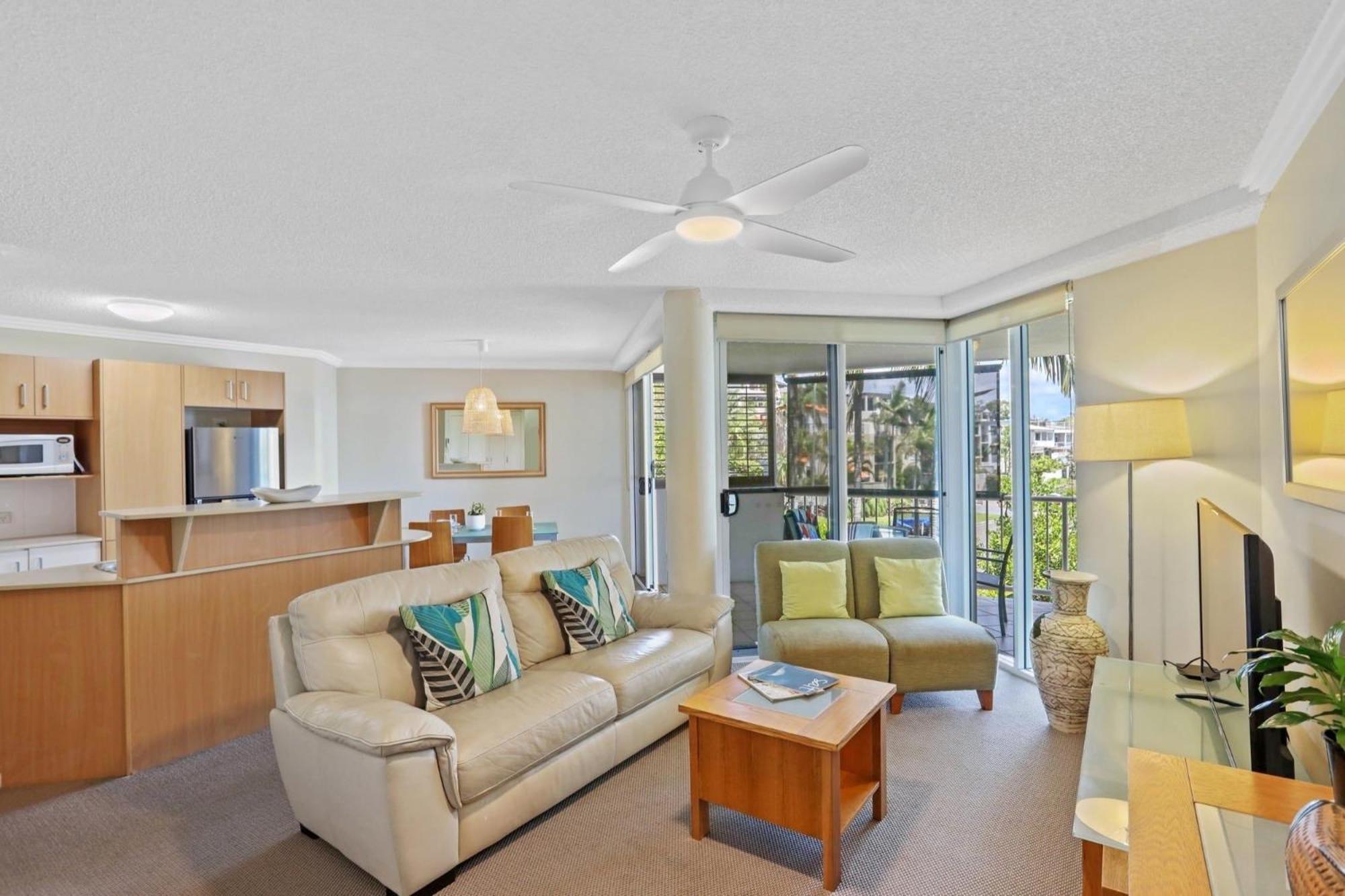 Ocean Vista On Alex Aparthotel Alexandra Headland Bagian luar foto