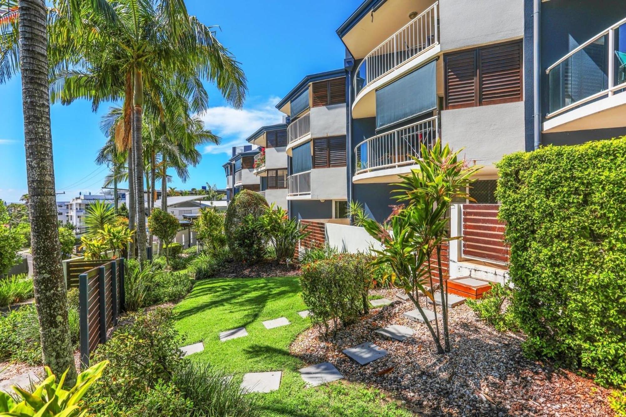Ocean Vista On Alex Aparthotel Alexandra Headland Bagian luar foto